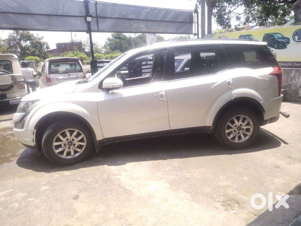 Mahindra Xuv500 W10 Awd, 2016