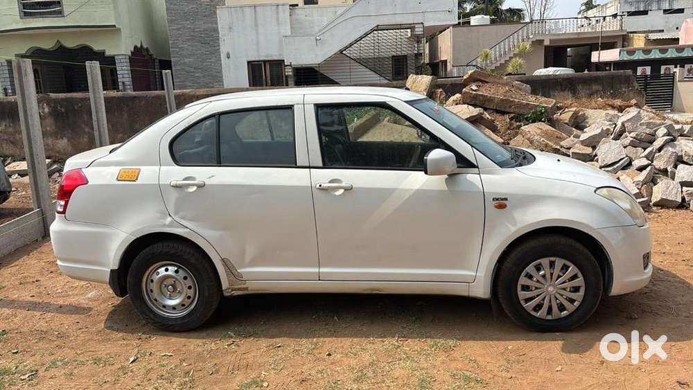 Maruti Suzuki Swift Dzire Tour 2016