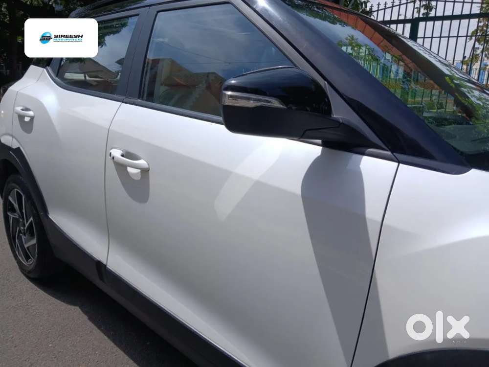 Mahindra Xuv 3xo Ax7 Diesel Mt, 2024, Diesel