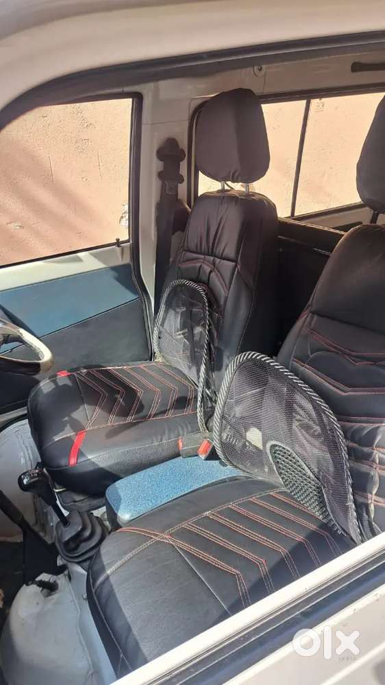 Maruti Suzuki Omni 8 2014