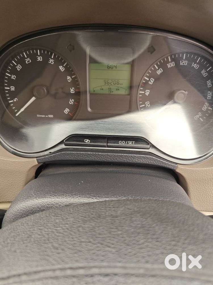 Skoda Rapid 2011-2013 1.6 Tdi Ambition Plus Alloy, 2013, Diesel