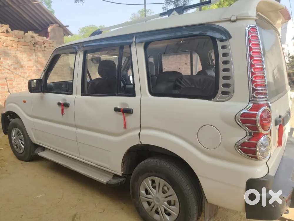 Mahindra Scorpio 2013