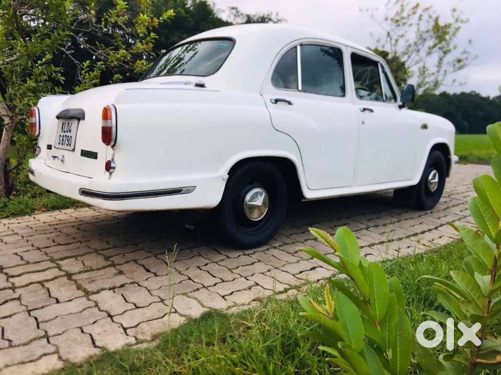 Ambassador Ambassador 2005 Diesel 60000 Km Driven