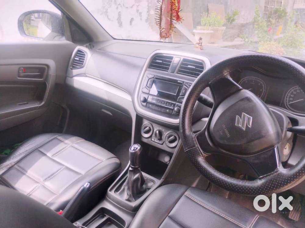 Maruti Vitara Brezza, Ldi-o, Model-2017,good Condition, Rc Main 15year
