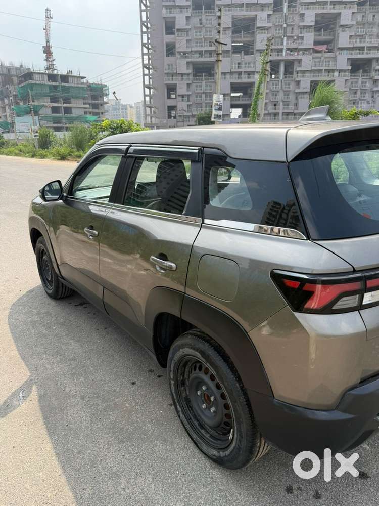 2023 Maruti Brezza Petrol Manual