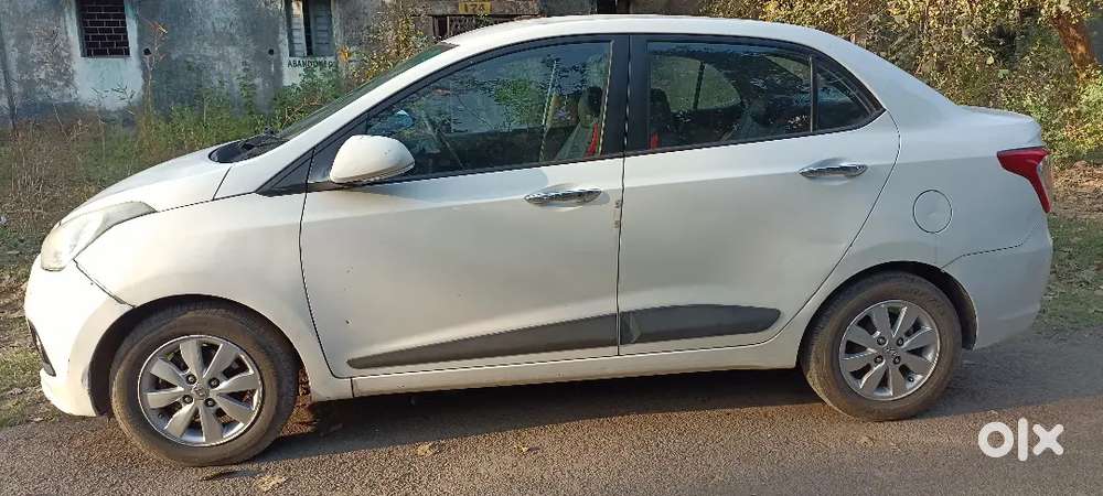 Hyundai Xcent 2014 Diesel Well Maintained