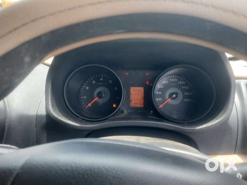 Mahindra Tuv 300 T4 Plus, 2016, Diesel