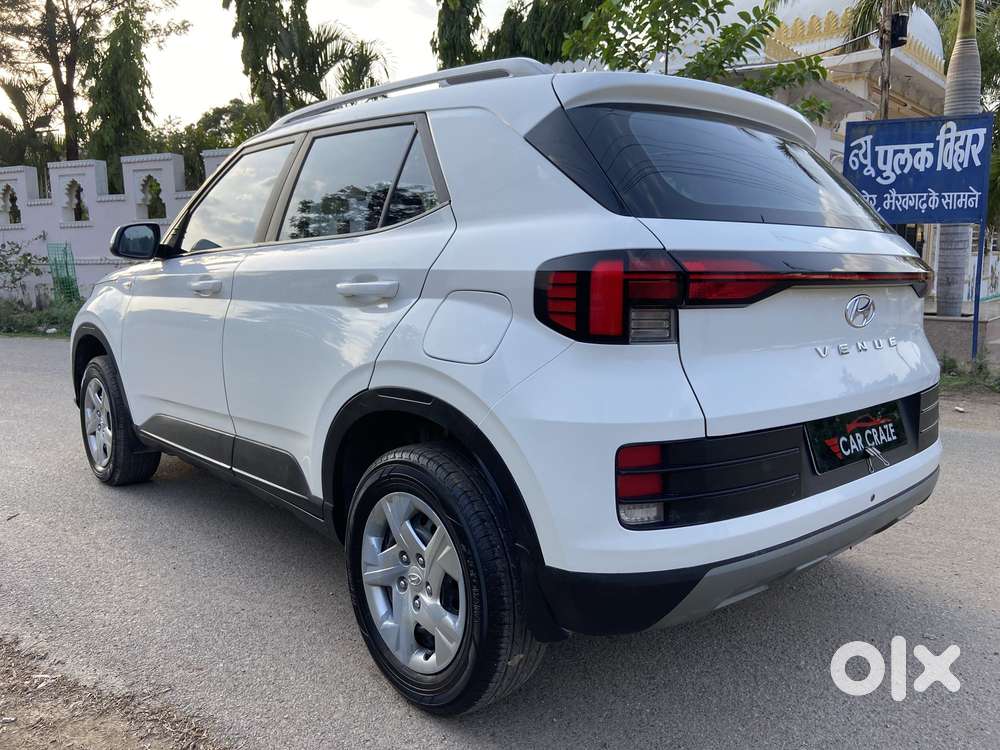 Hyundai Venue S Plus Mt 1.2 Kappa, 2022, Petrol