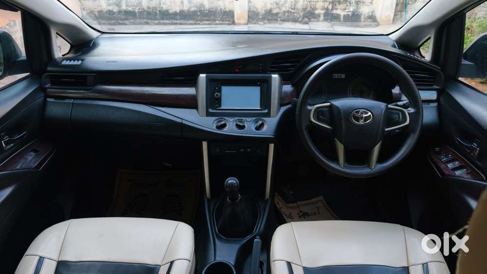 Toyota Innova Crysta 2.4 G Mt, 2017, Diesel