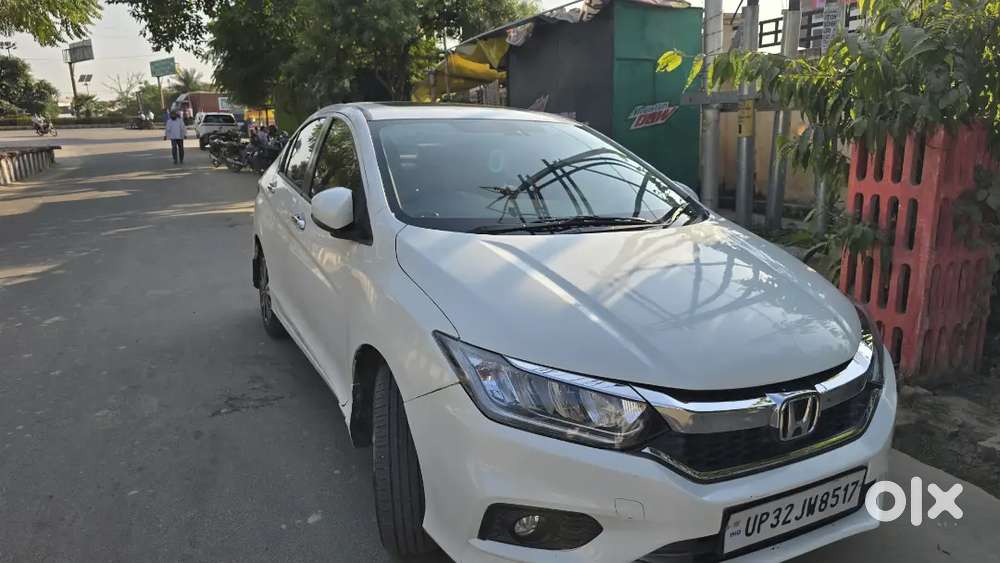 Honda City 2018 Diesel 102714 Full Top Model Sanroof Push Button Start