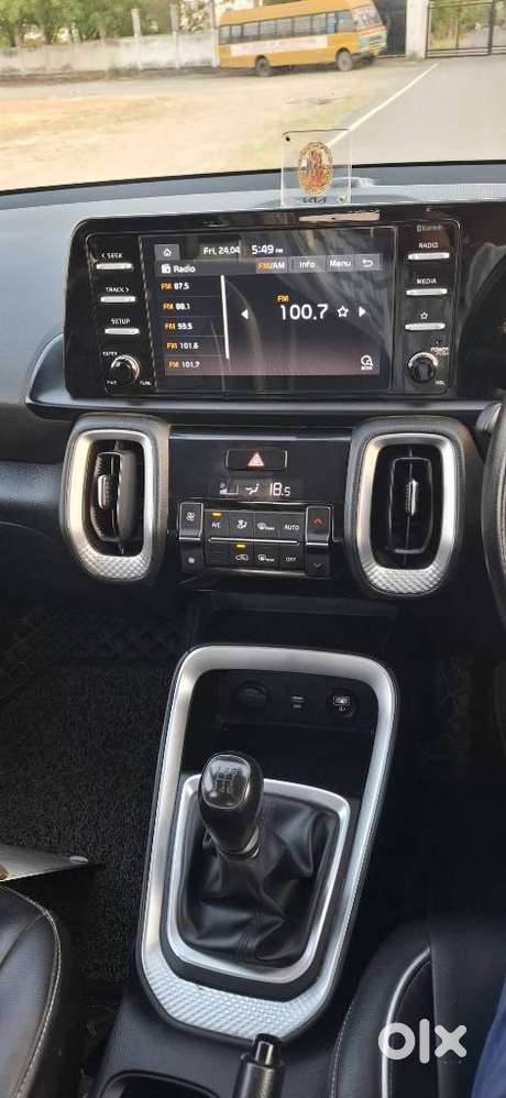 Kia Sonet Htk Plus G, 2023, Petrol