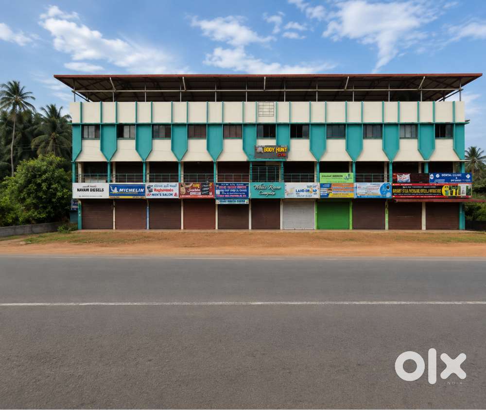 PREMIUM HIGHWAY-FACING COMMERCIAL SHOPS FOR RENT  210 SQ FT