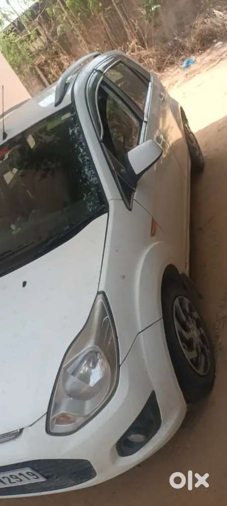 Ford Figo 2014 Best Car For Self Drive Best Milez Best Sound