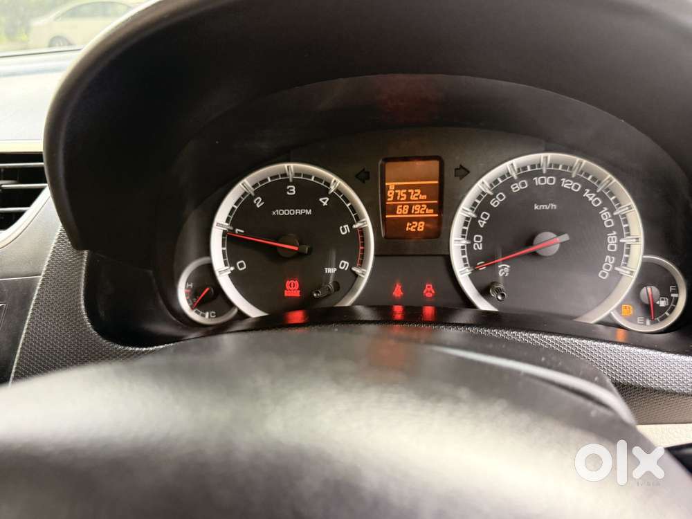 Maruti Suzuki Swift Dzire Vdi Bsiv, 2013, Diesel