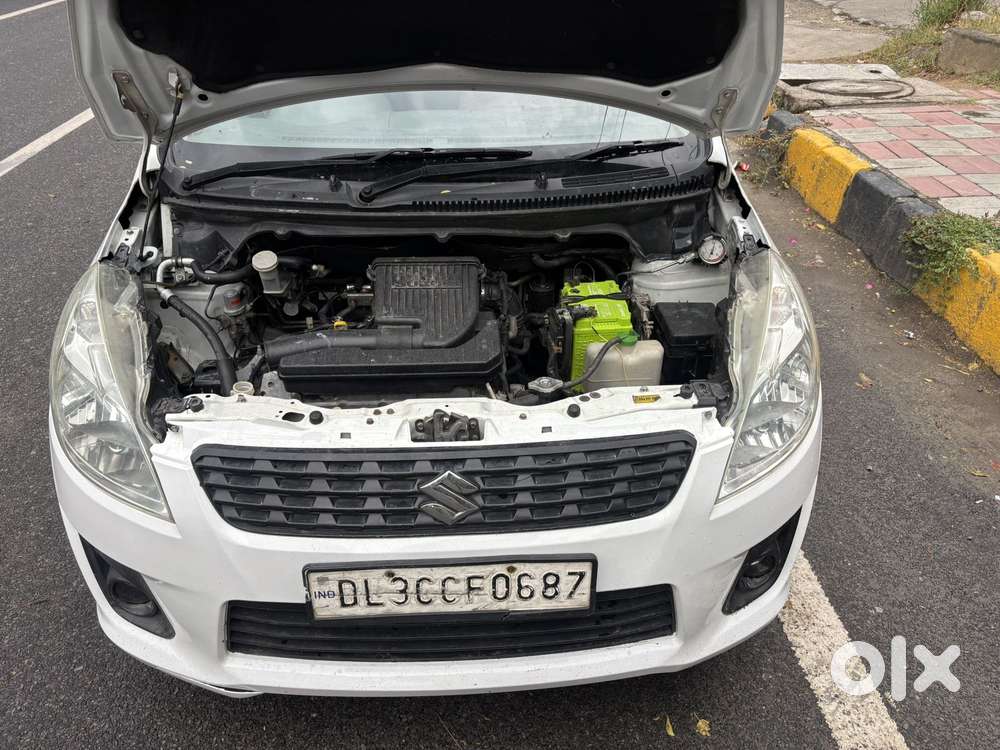 Maruti Suzuki Ertiga 2012-2015 Lxi Cng, 2014, Cng & Hybrids