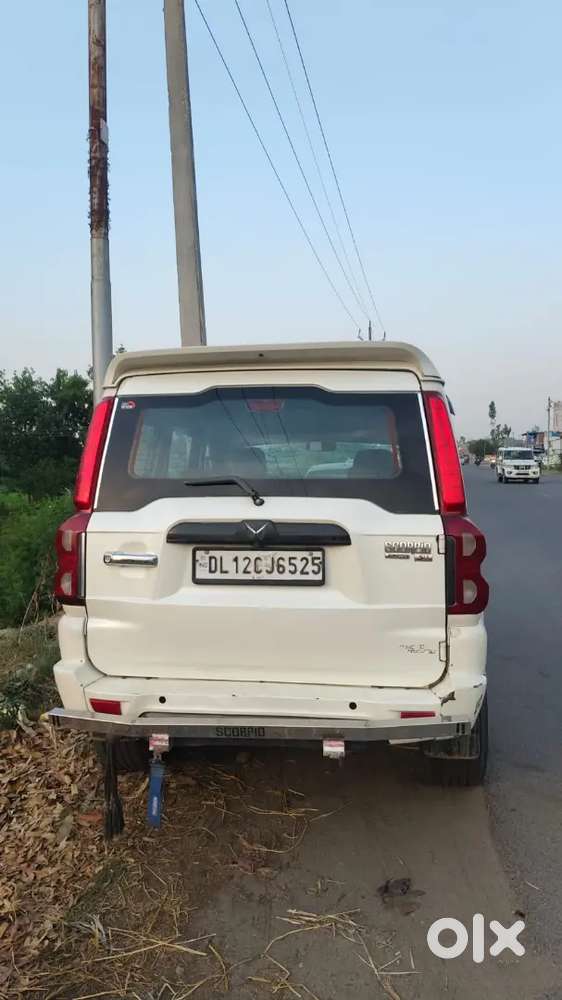 Mahindra Scorpio 2.2 2016 Diesel Manual
