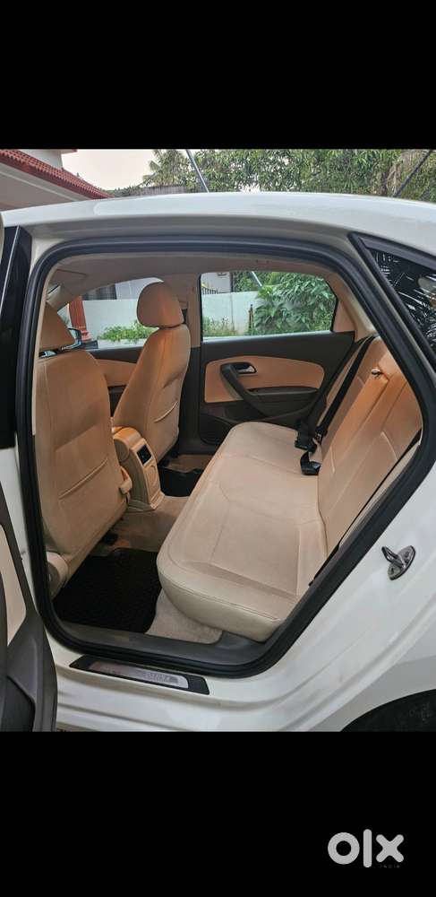 Volkswagen Vento 1.6 Tdi Highline Plus 2013  Genuine  Major Service