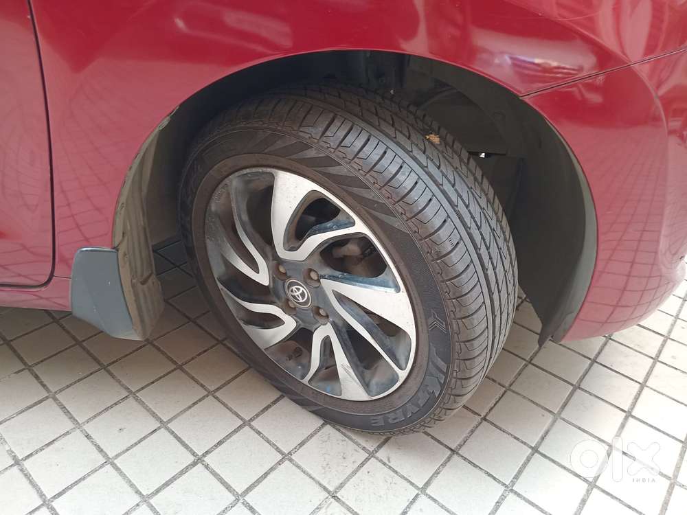Toyota Glanza V Cvt, 2019, Petrol