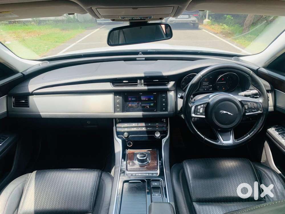 Jaguar Xf 2019 Diesel Well Maintained