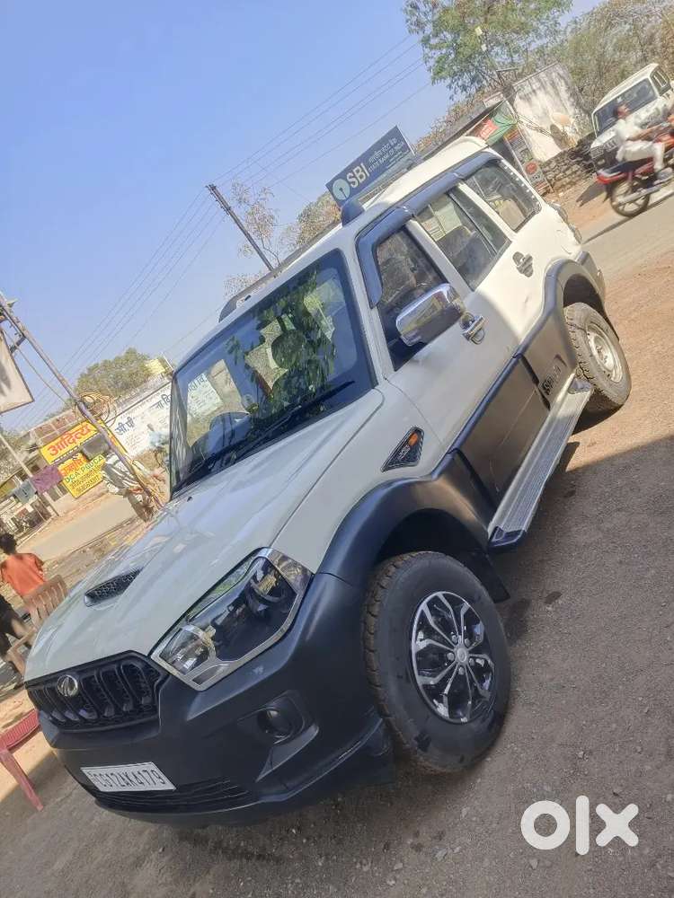 Mahindra Scorpio Classic 14 Diesel 98000 Km Driven