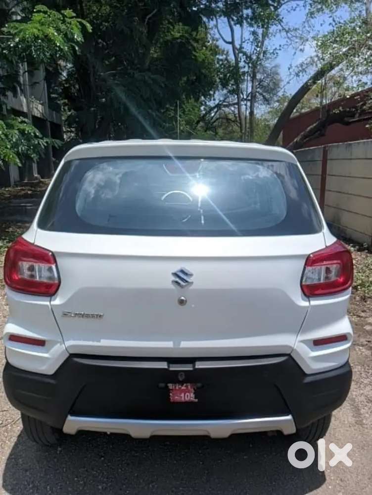 Pocket Suv! Maruti S-presso 2021 (white)  Mh-21 Jalna Passing
