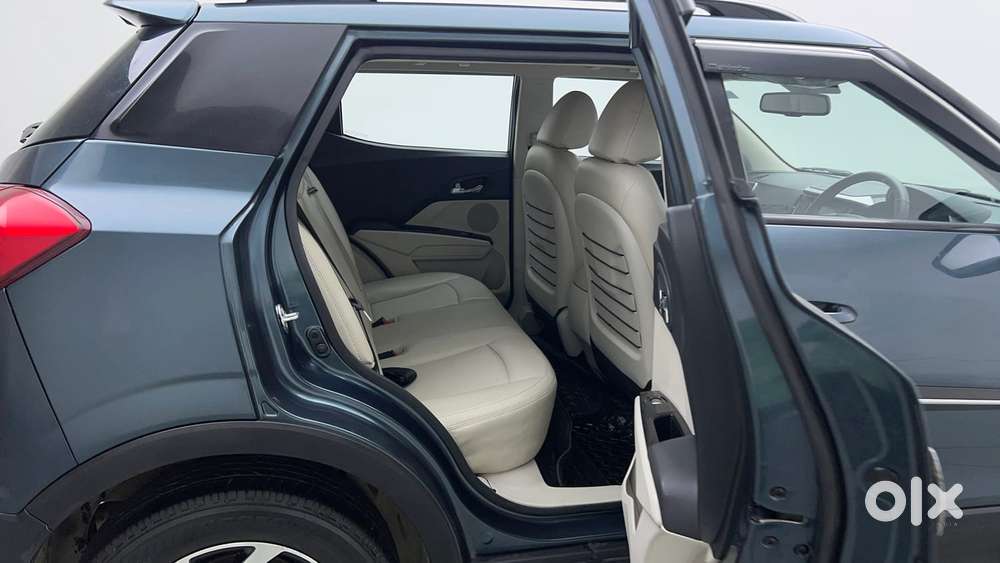 Mahindra Xuv300 W8 Option, 2023, Petrol