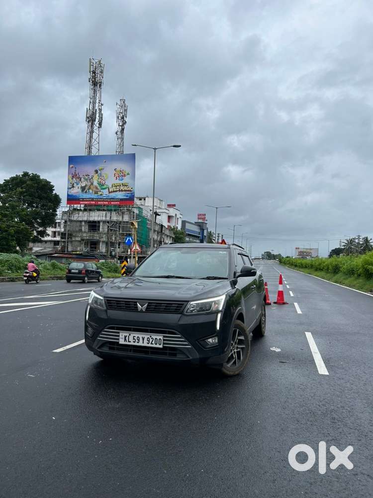 Mahindra Xuv300 2022 Petrol