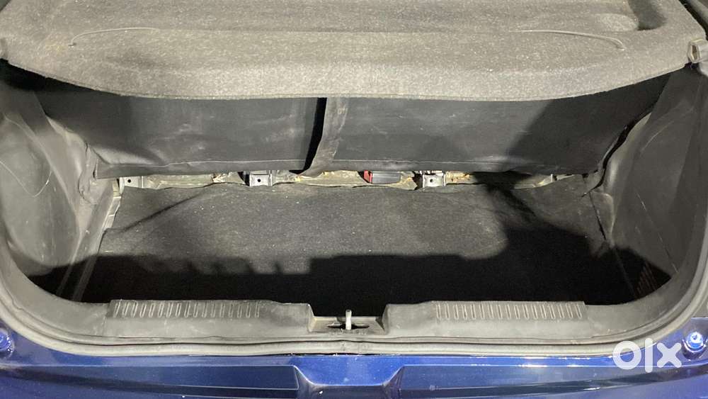Maruti Suzuki Swift Amt Vxi, 2018, Petrol