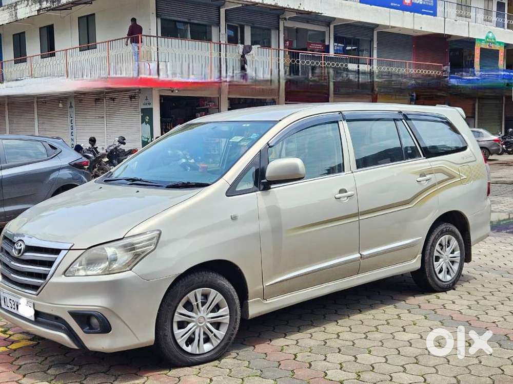 Toyota Innova [2013-2016] 2.5 G4 7 Str, 2015, Diesel