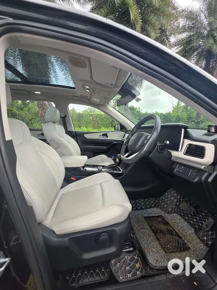 Mahindra Xuv700 Diesel Auto 2024
