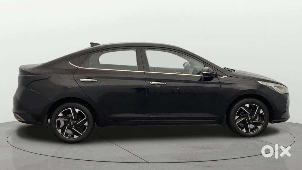 Hyundai Verna 1.5 Sx (o) Vtvt, 2021, Petrol