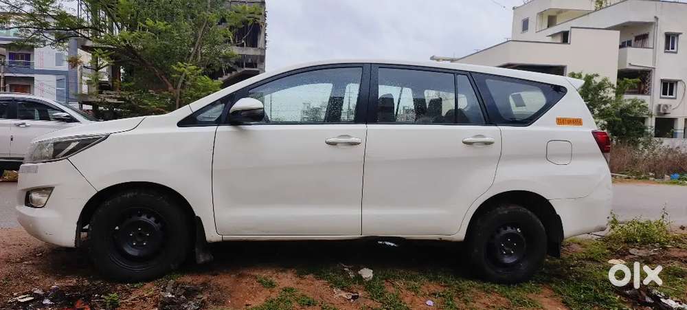 Toyota Innova Crysta 2019 Diesel Manual