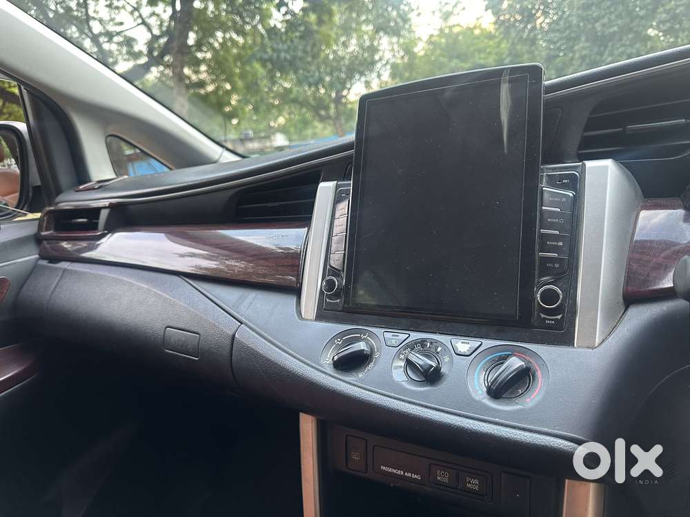Toyota Innova Crysta 2.8 Gx At 7 Str, 2016, Diesel