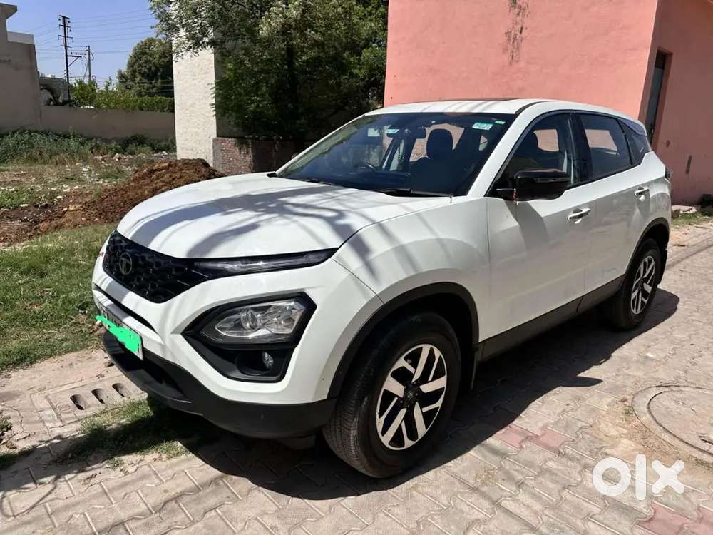 Tata Harrier Top End Model Service Record