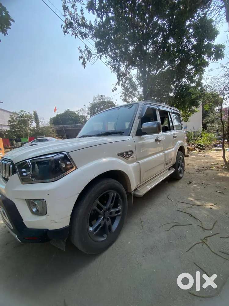 Mahindra Scorpio 2022 Drivrn78620 Km  /registration Date 30/12/2021