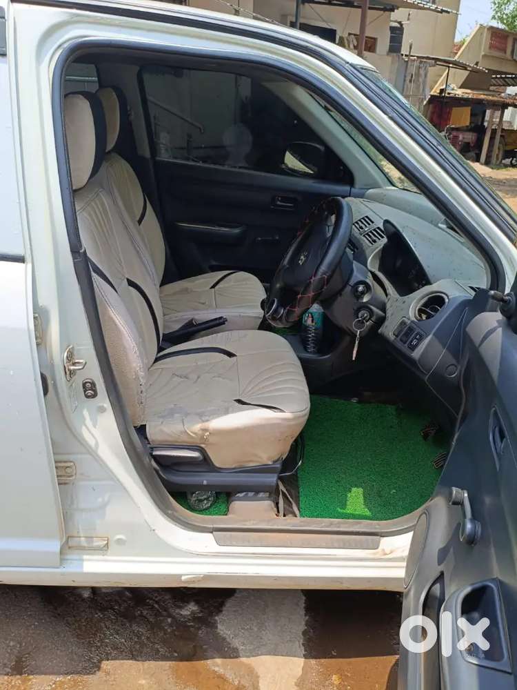 Maruti Suzuki Dzire 2011 Year