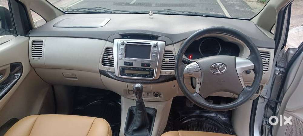 Toyota Innova 2.5 Zx Diesel 7 Seater, 2014, Diesel