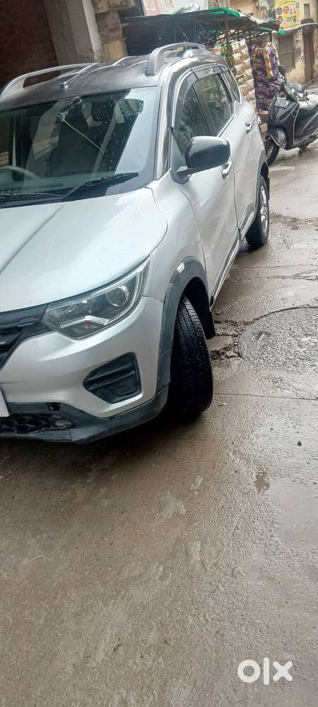 Renault Triber 2022 Petrol 65000 Km Driven