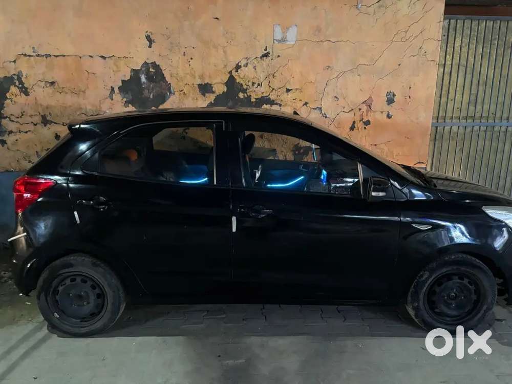 Ford Figo 1.2 Petrol 2016