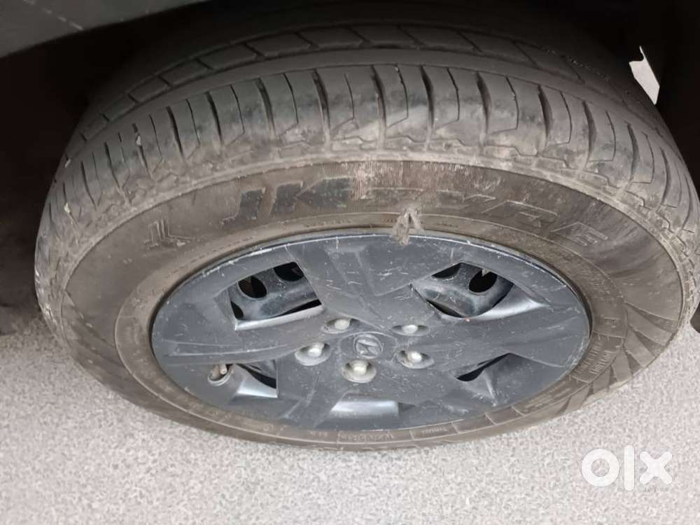 Hyundai Venue Sx Mt, 2023, Petrol