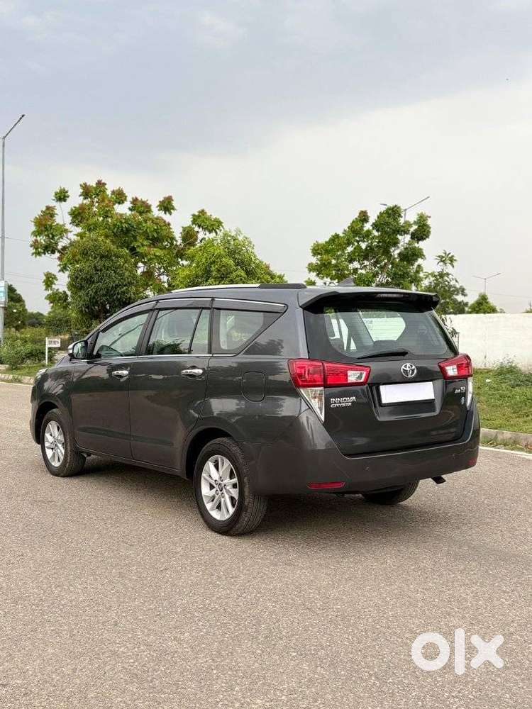 Toyota Innova Crysta Zx 2.4 Diesel 7 Seater, 2017, Diesel