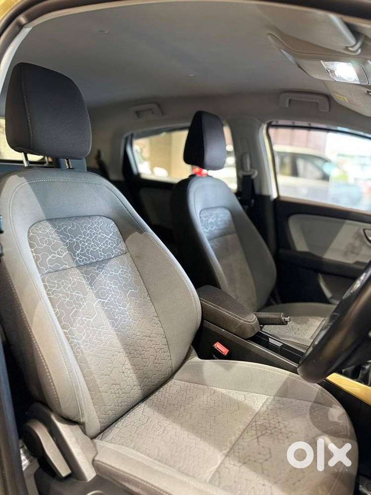 Tata Altroz Xz, 2022, Petrol