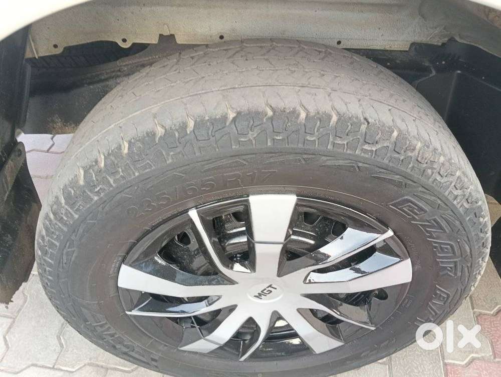 Mahindra Scorpio S6 Plus, 2016, Diesel