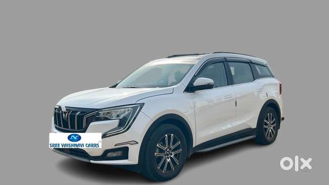 Mahindra Xuv700 2.0 Ax 7 Petrol At Str, 2024, Petrol