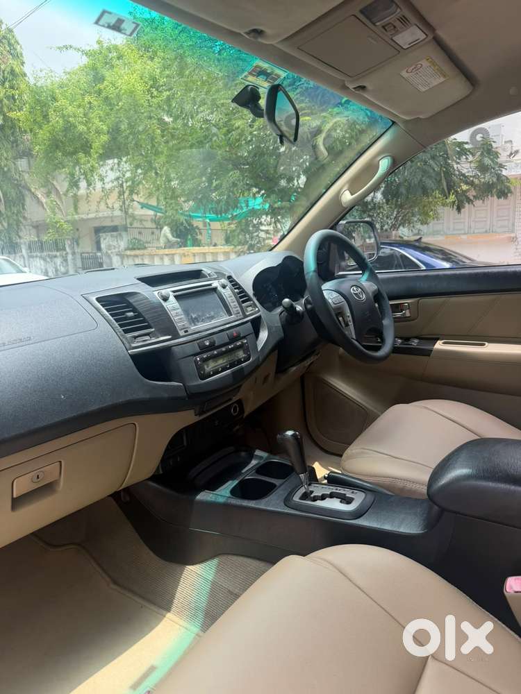 Toyota Fortuner 3.0 4x2 Automatic, 2015, Diesel