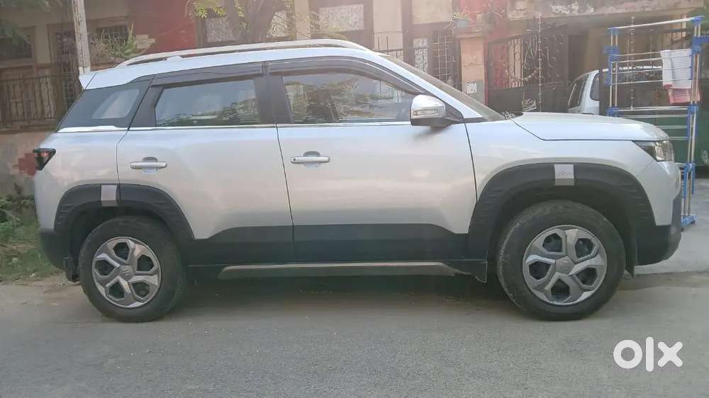 Maruti Suzuki Brezza 2024 Petrol Well Maintained