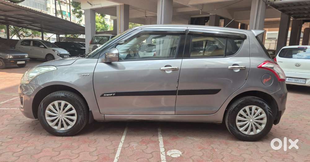 Maruti Suzuki Swift Vxi + Manual, 2017, Petrol