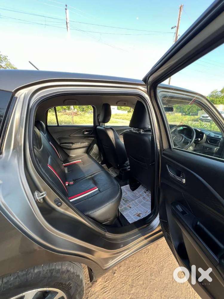 Maruti Suzuki Swift Lxi Optional-o, 2025, Petrol