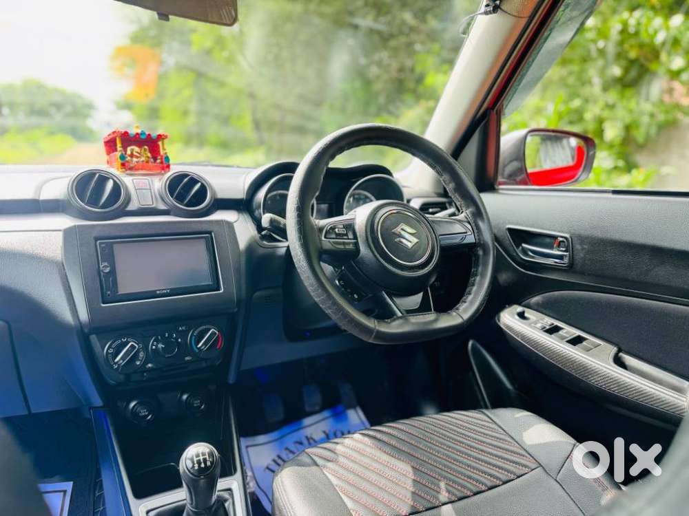 Maruti Suzuki Swift 1.2 Vxi (o), 2022, Petrol
