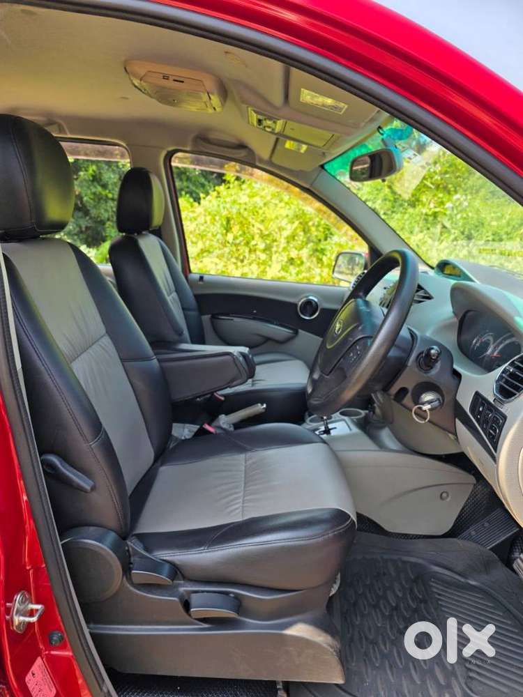 Mahindra Nuvosport N8 Amt, 2016, Diesel